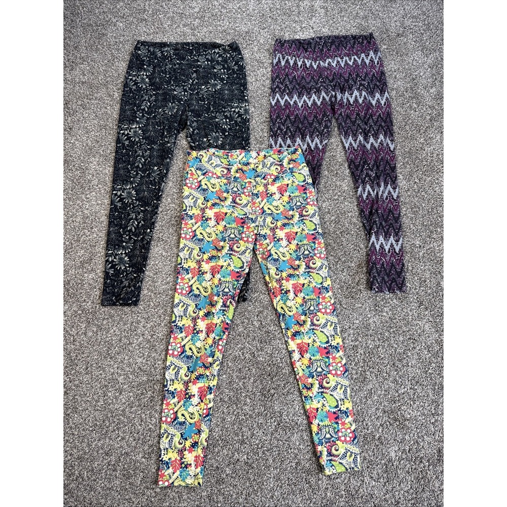 Lot of 3 Womens LuLaRoe Soft Leggings Size Tall &‎ Curvy Multicolor
